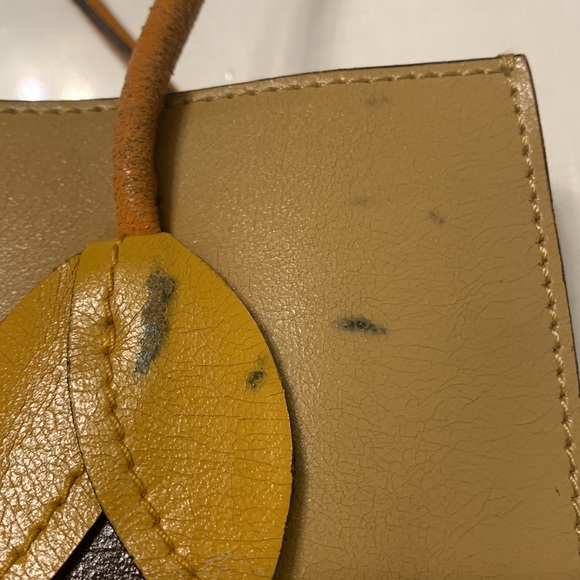 MiuMiu 2-tone shoulder bag - Picture 5 of 8